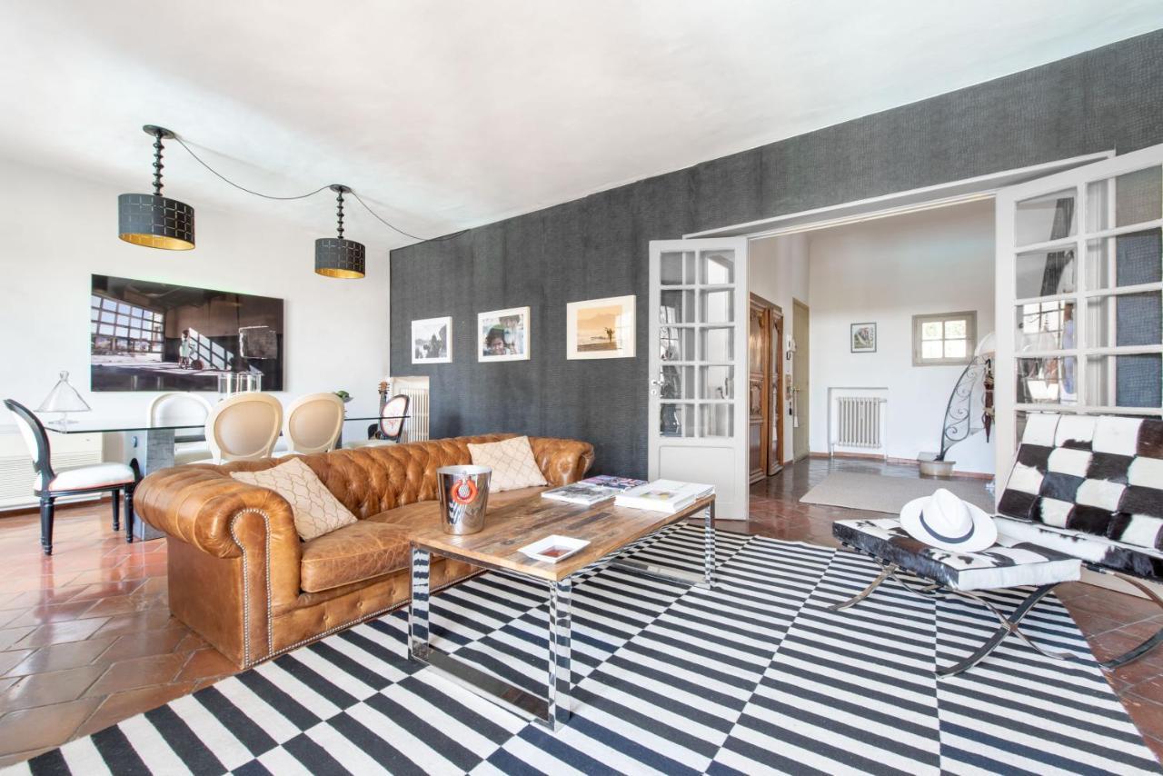 Chambres D'Hotes Astoria Villaカシ エクステリア 写真
